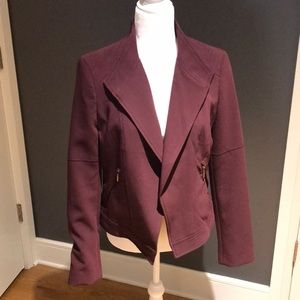 Whit House Black Market blazer